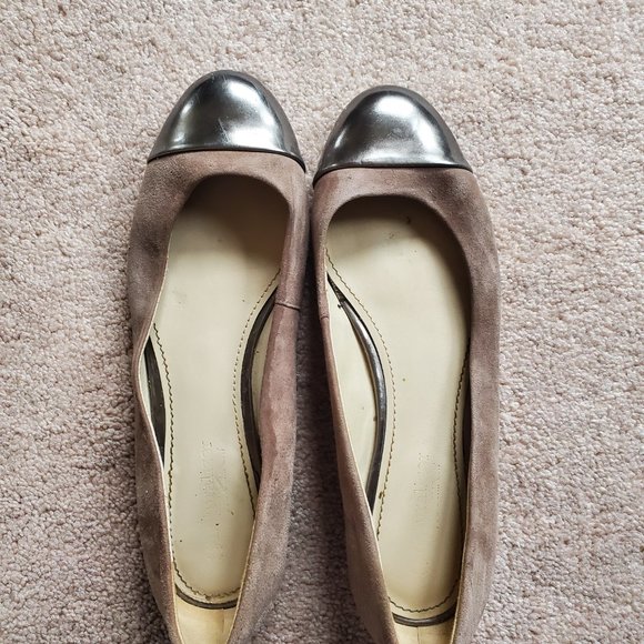 Beige bronze ballet flats - Picture 2 of 2